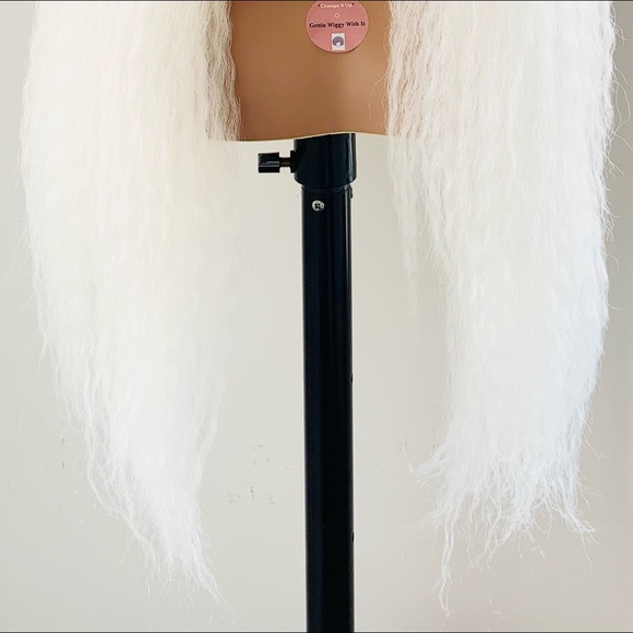 Long White Lace Front Synthetic Wig for Events or Cosplay - Picture 10 of 13